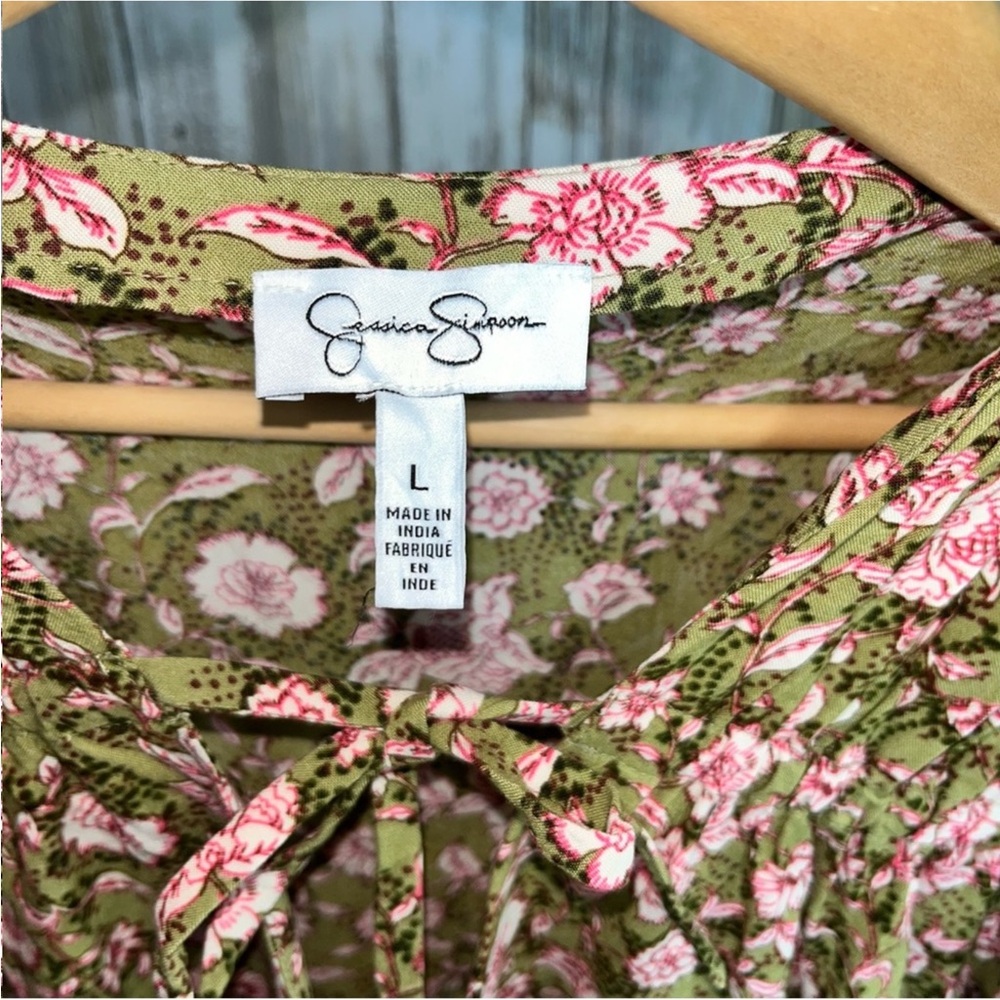 Jessica Simpson Green Floral Popover Blouse - Picture 5 of 5
